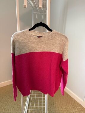 Women's Colorblock Crewneck Sweater - Hot Pink & Light Gray